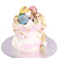 Macarons Hersheys Popcorns Cake